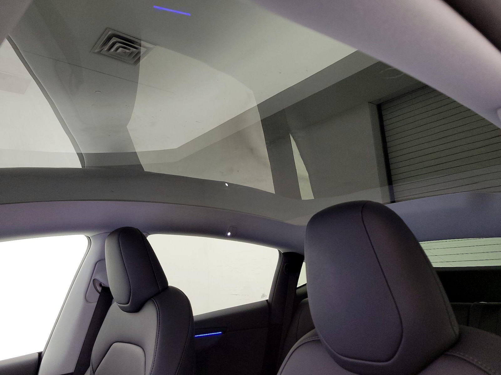 Skylight(s) & Overhead Airbags