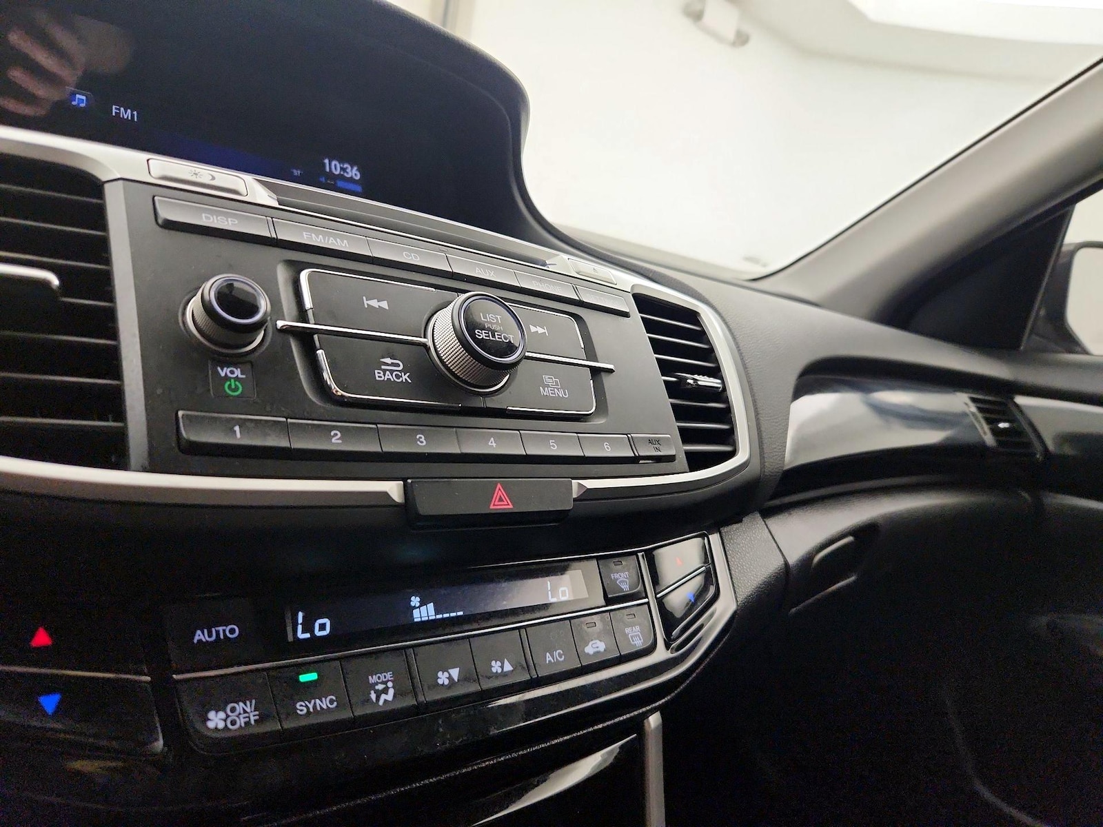 2017 Honda Accord LX - Photo 17