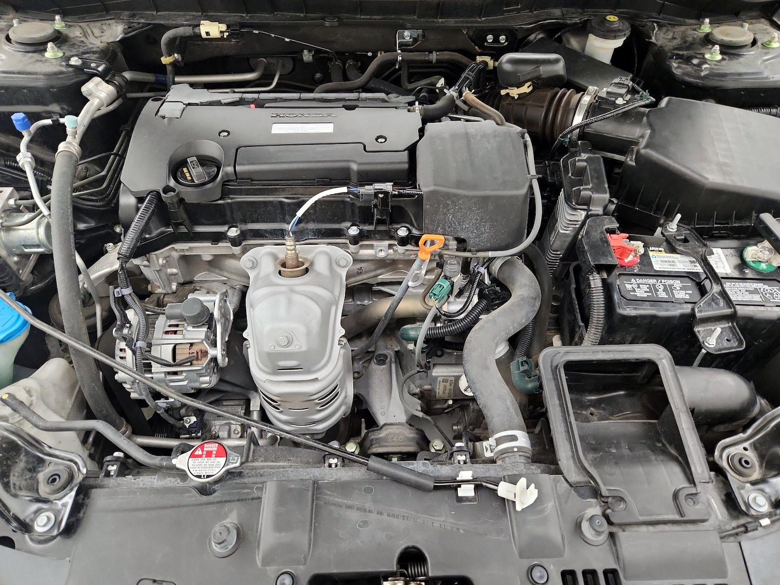 2017 Honda Accord LX - Photo 21