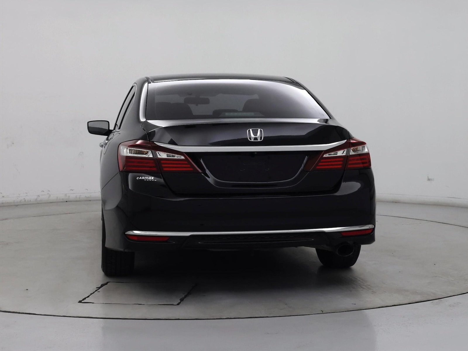 2017 Honda Accord LX - Photo 7