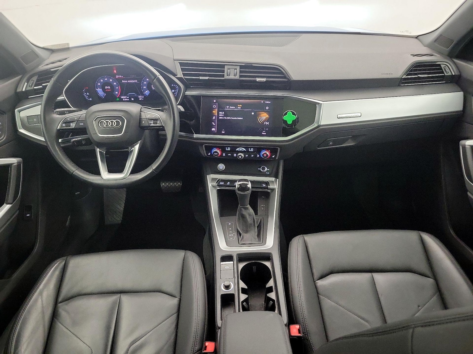 Apple CarPlay® & Android Auto™