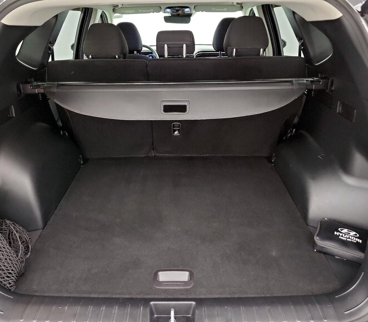 Trunk/Cargo (Seats Up)
