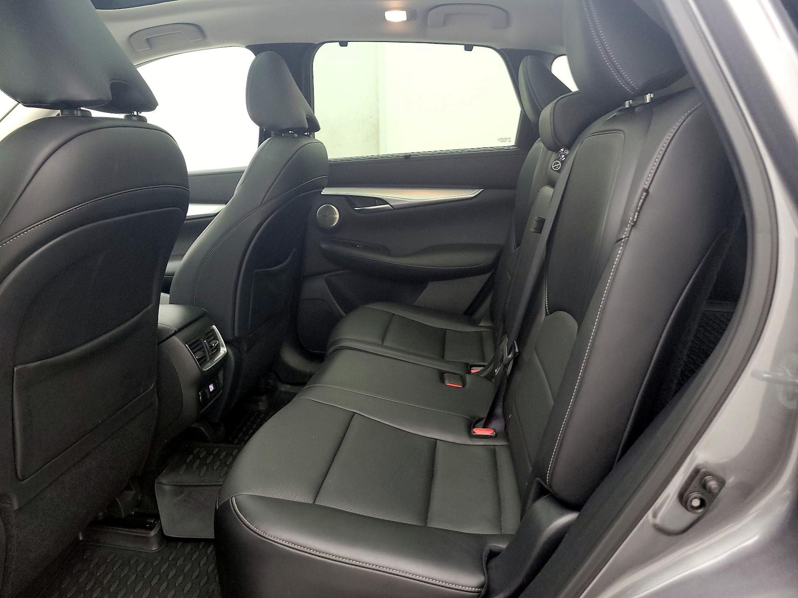 Rear Air Conditioning