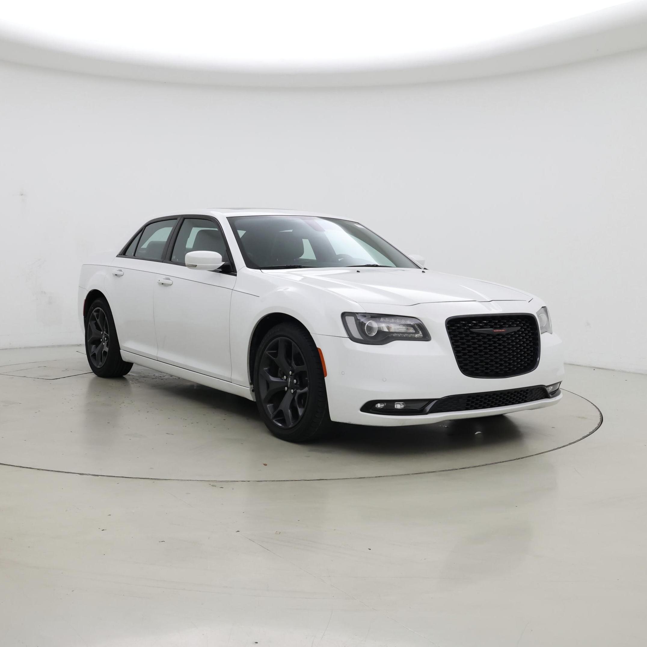 White 2023 Chrysler 300 Sedan Rear-Wheel Drive Automatic