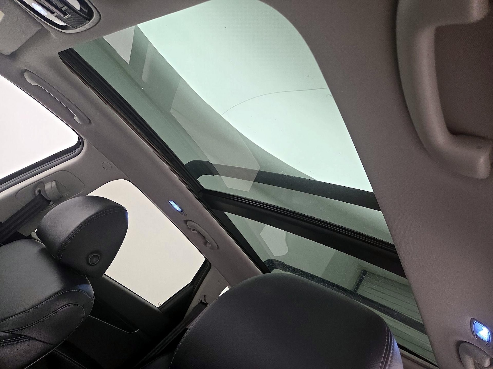 Panoramic Sunroof