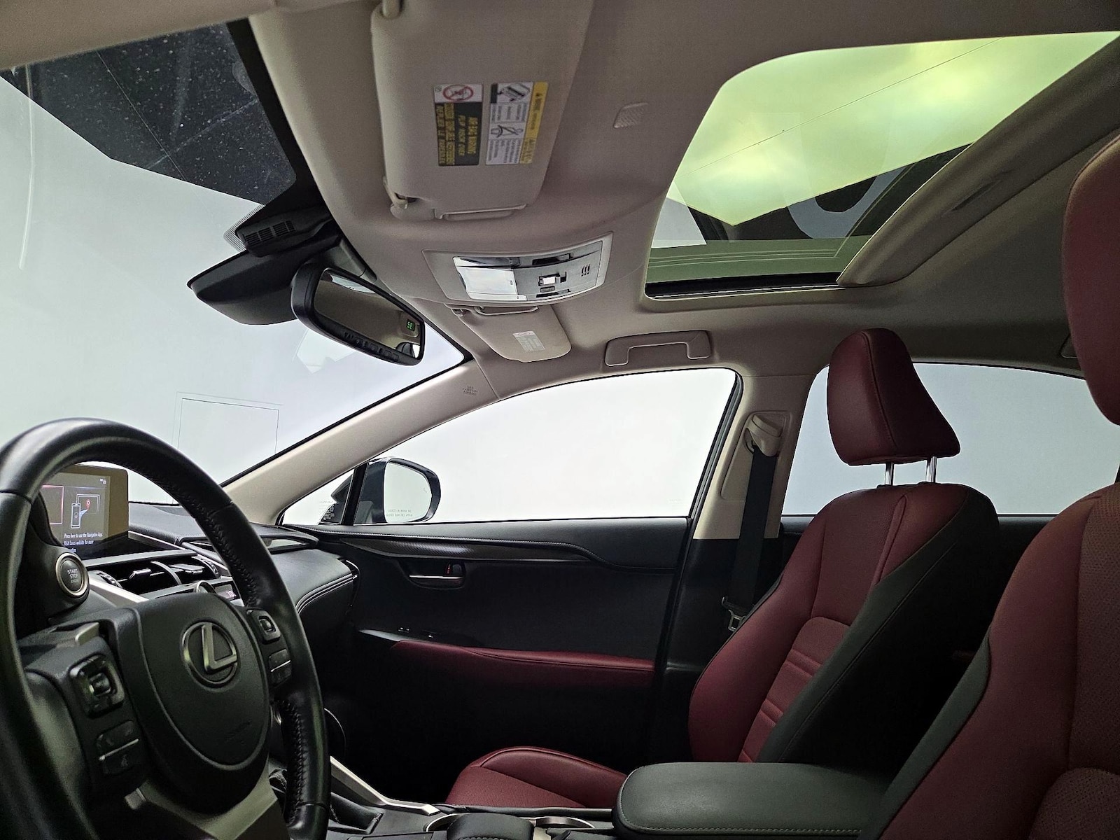 Sunroof(s) & Overhead Airbags