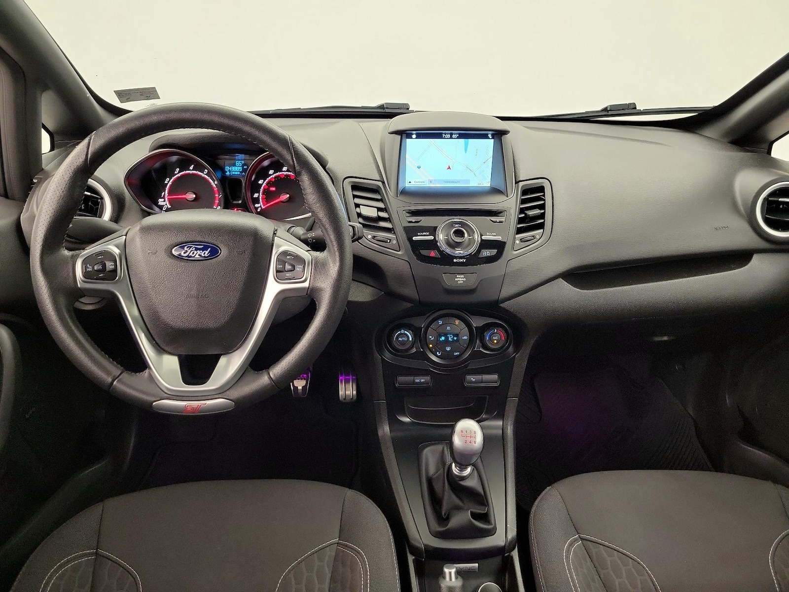 Apple CarPlay® & Android Auto™