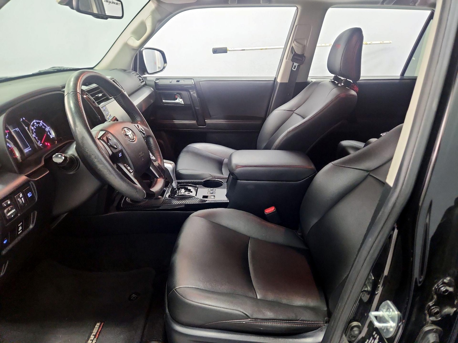 Power Seat(s) & Side Airbags
