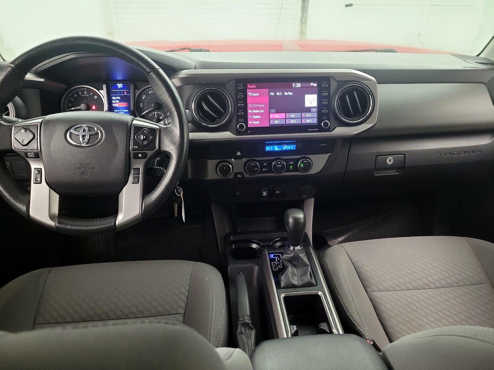 Apple CarPlay® & Android Auto™