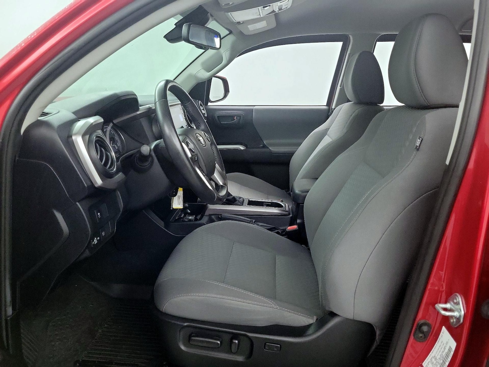 Power Seat(s) & Side Airbags