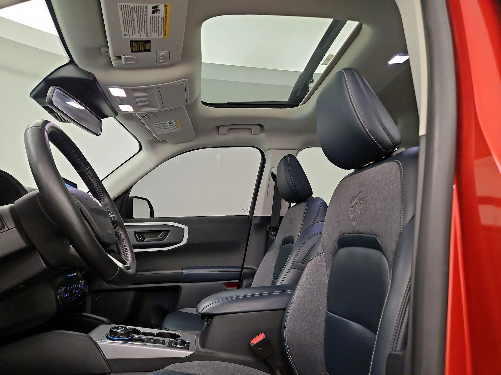 Sunroof(s) & Overhead Airbags