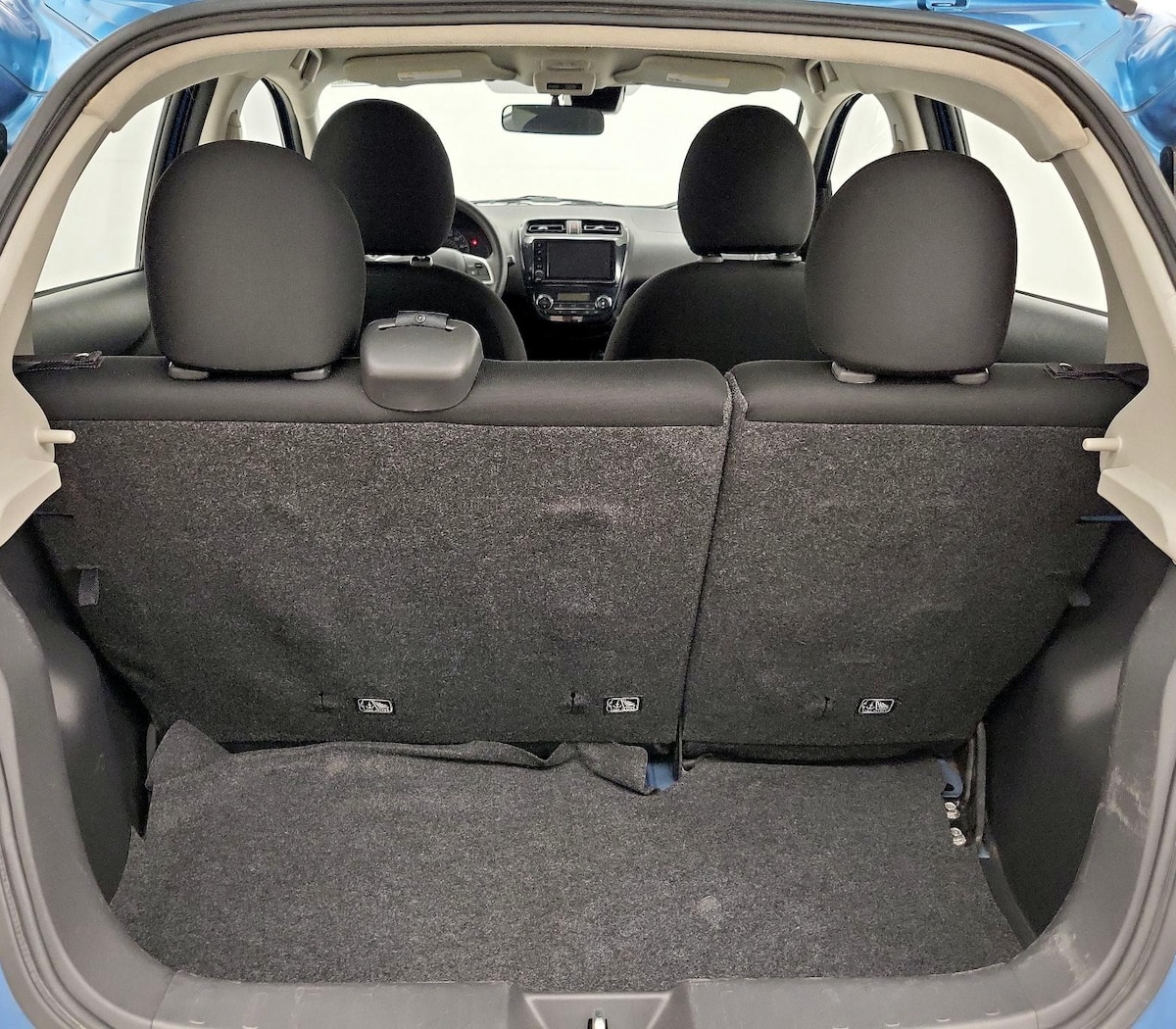 Trunk/Cargo (Seats Up)