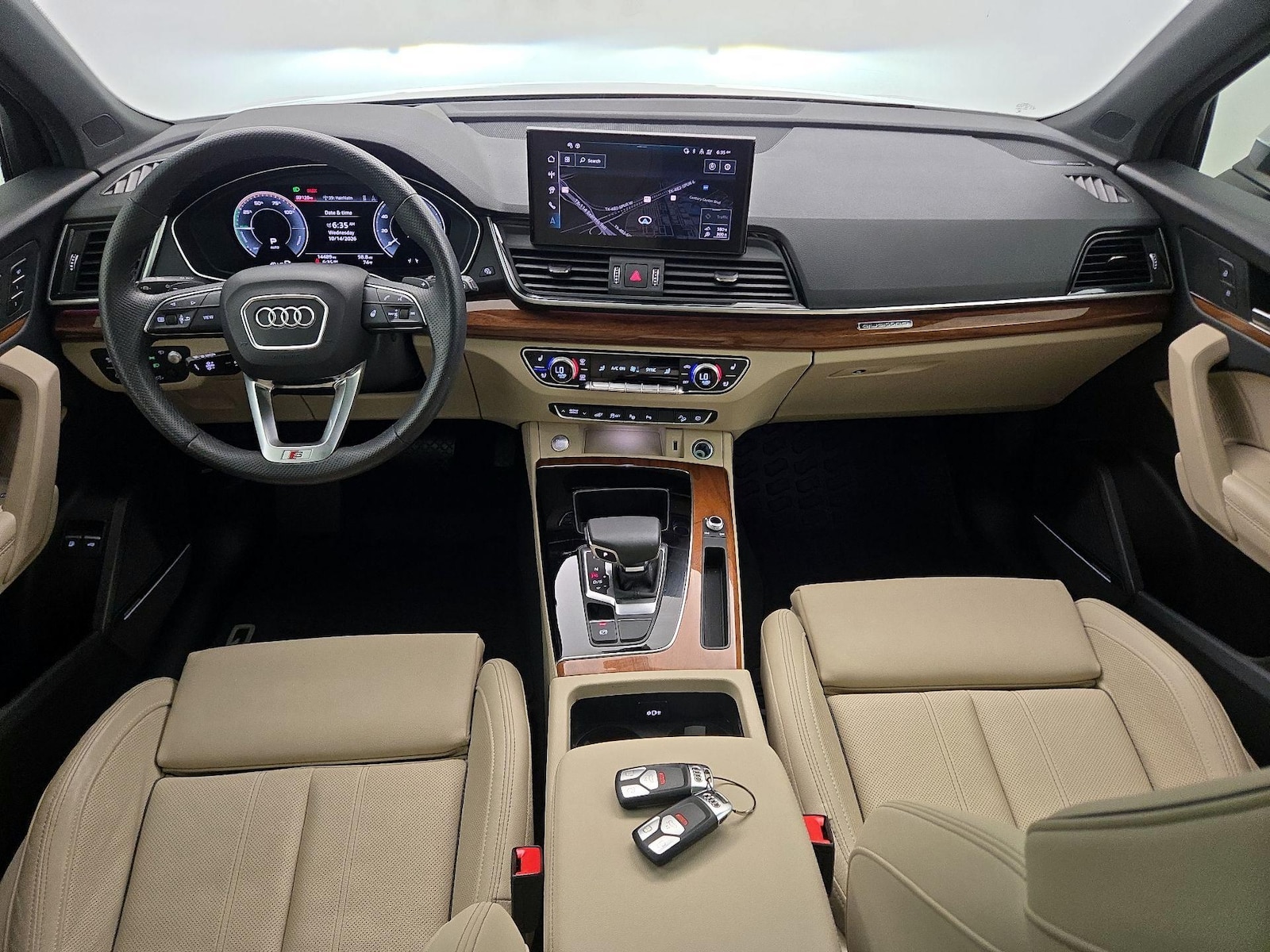 Apple CarPlay® & Android Auto™