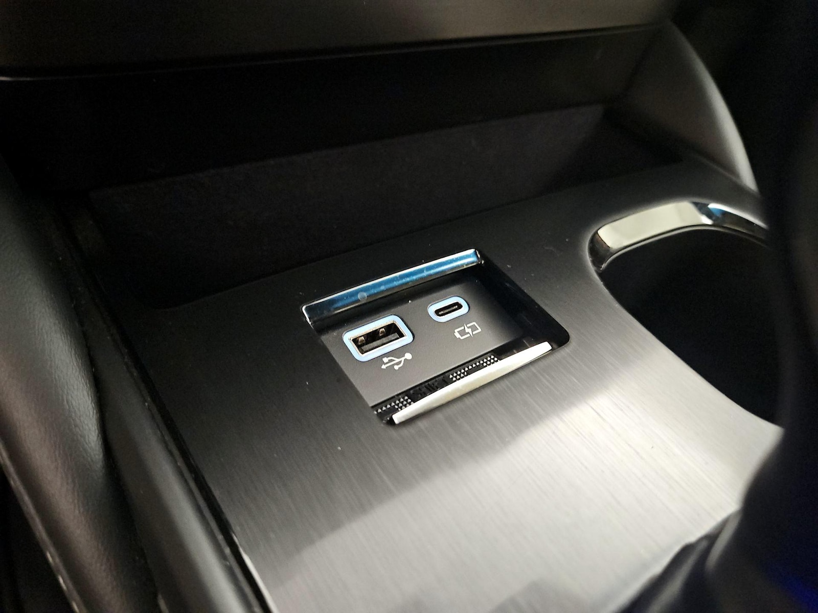 2024 Lexus ES Hybrid 300h - Photo 19