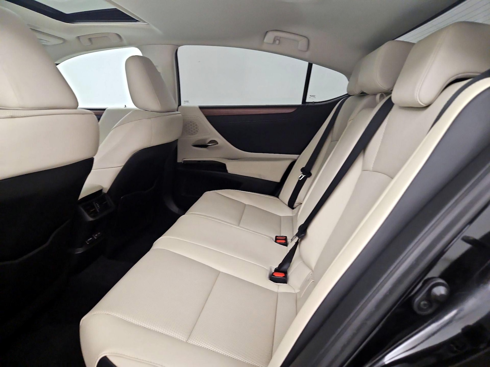 2024 Lexus ES Hybrid 300h - Photo 21