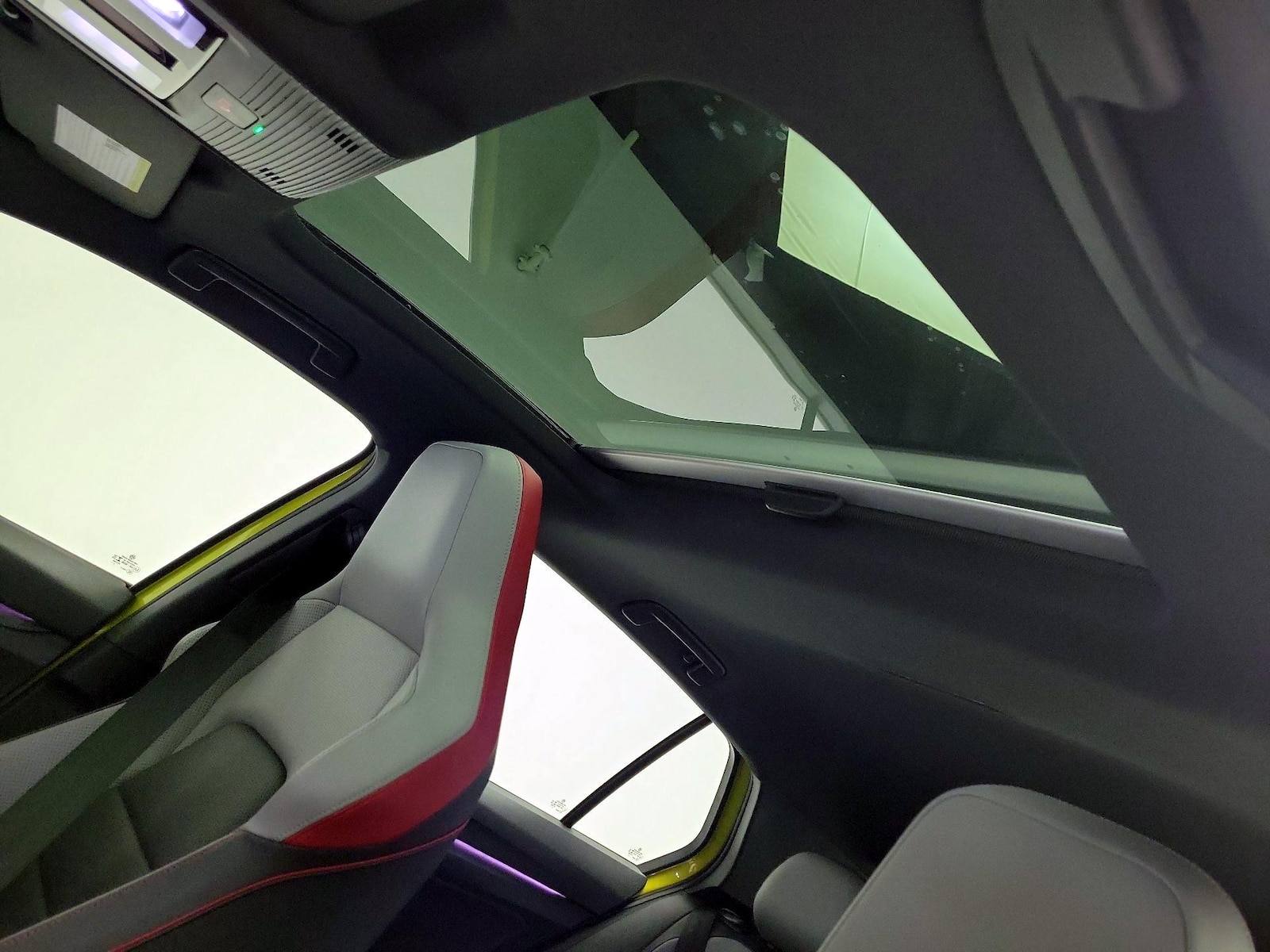 Panoramic Sunroof