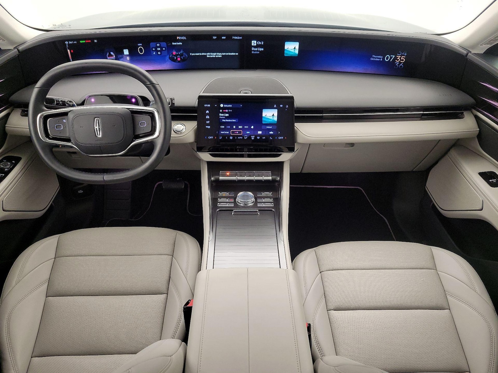 Apple CarPlay® & Android Auto™