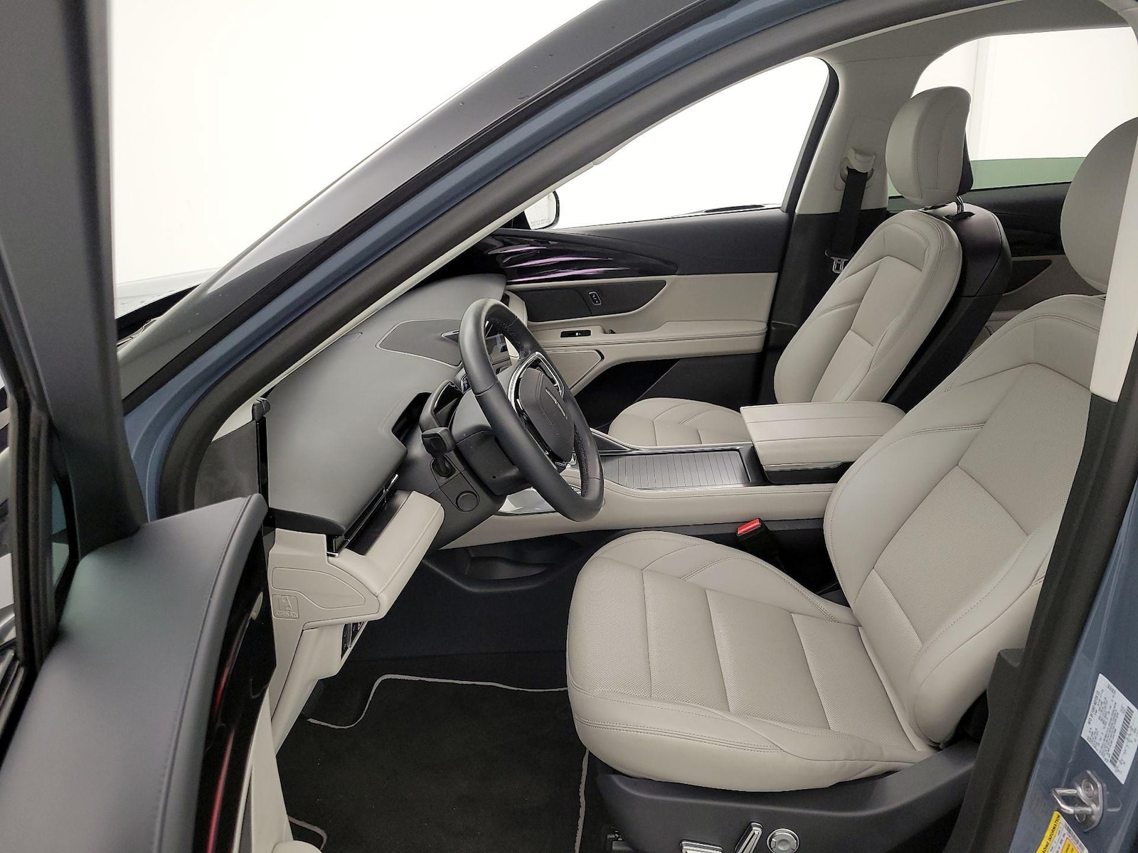 Power Seat(s) & Side Airbags