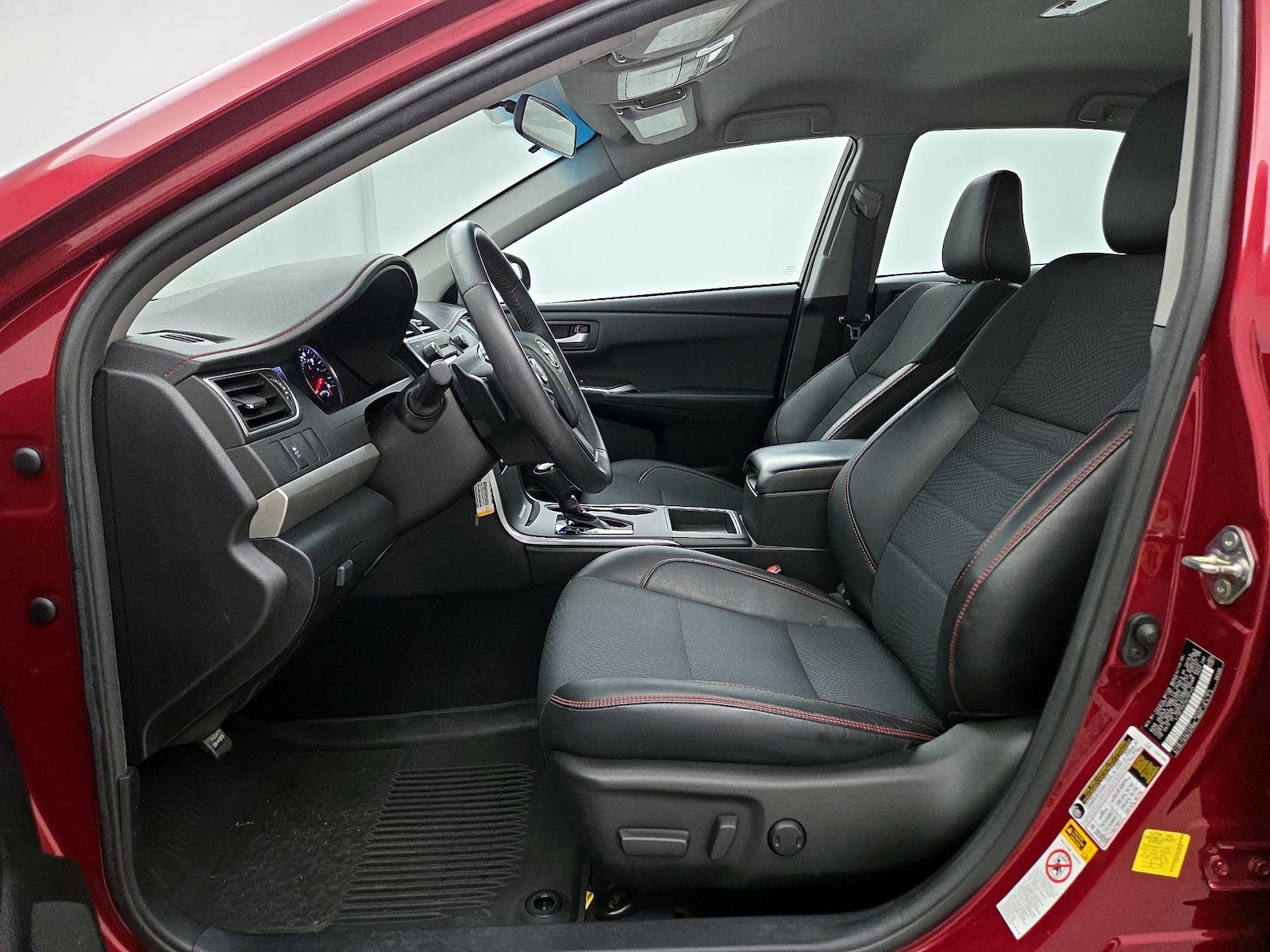 Power Seat(s) & Side Airbags