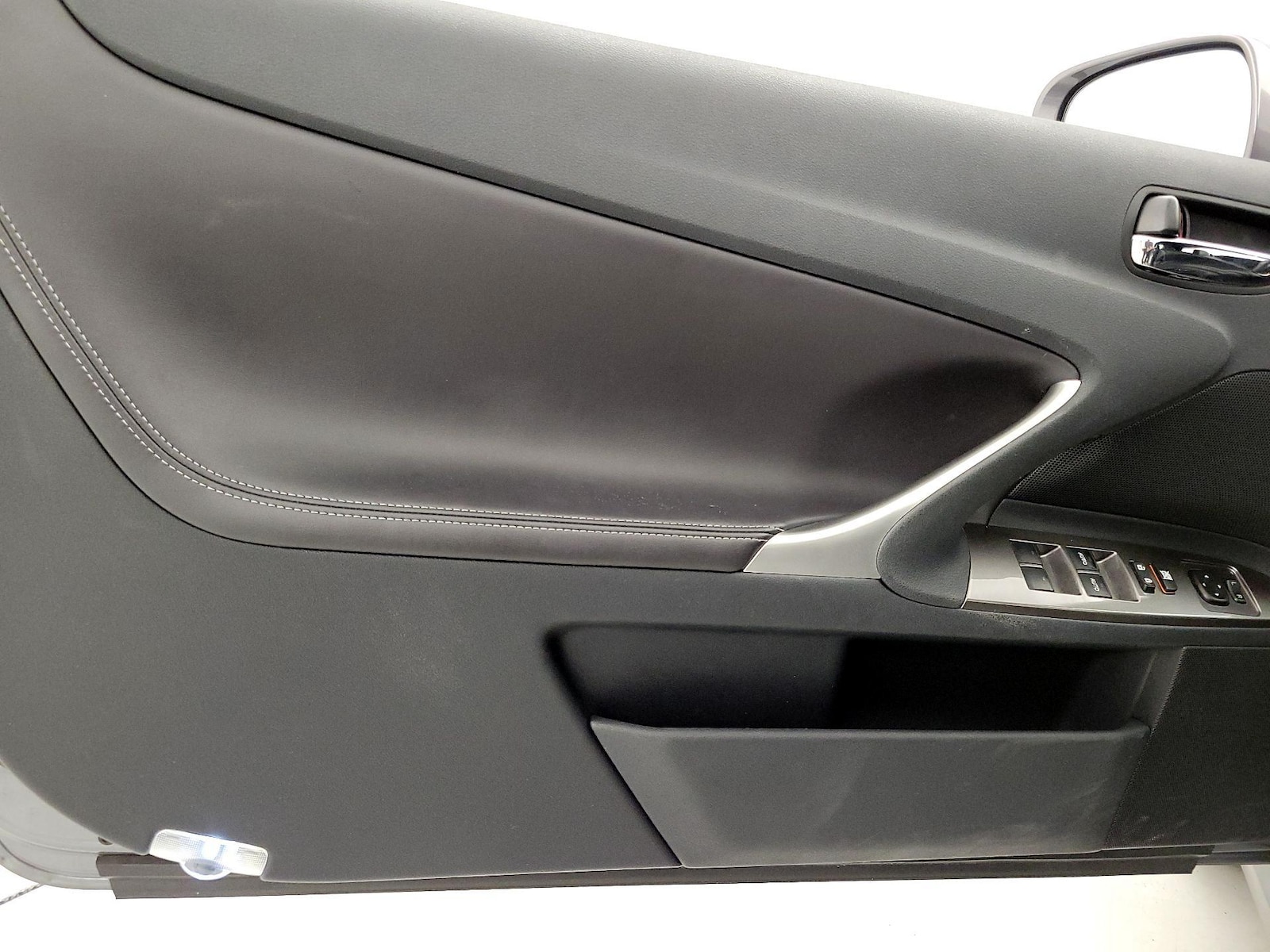 2015 Lexus IS 250 - Photo 13