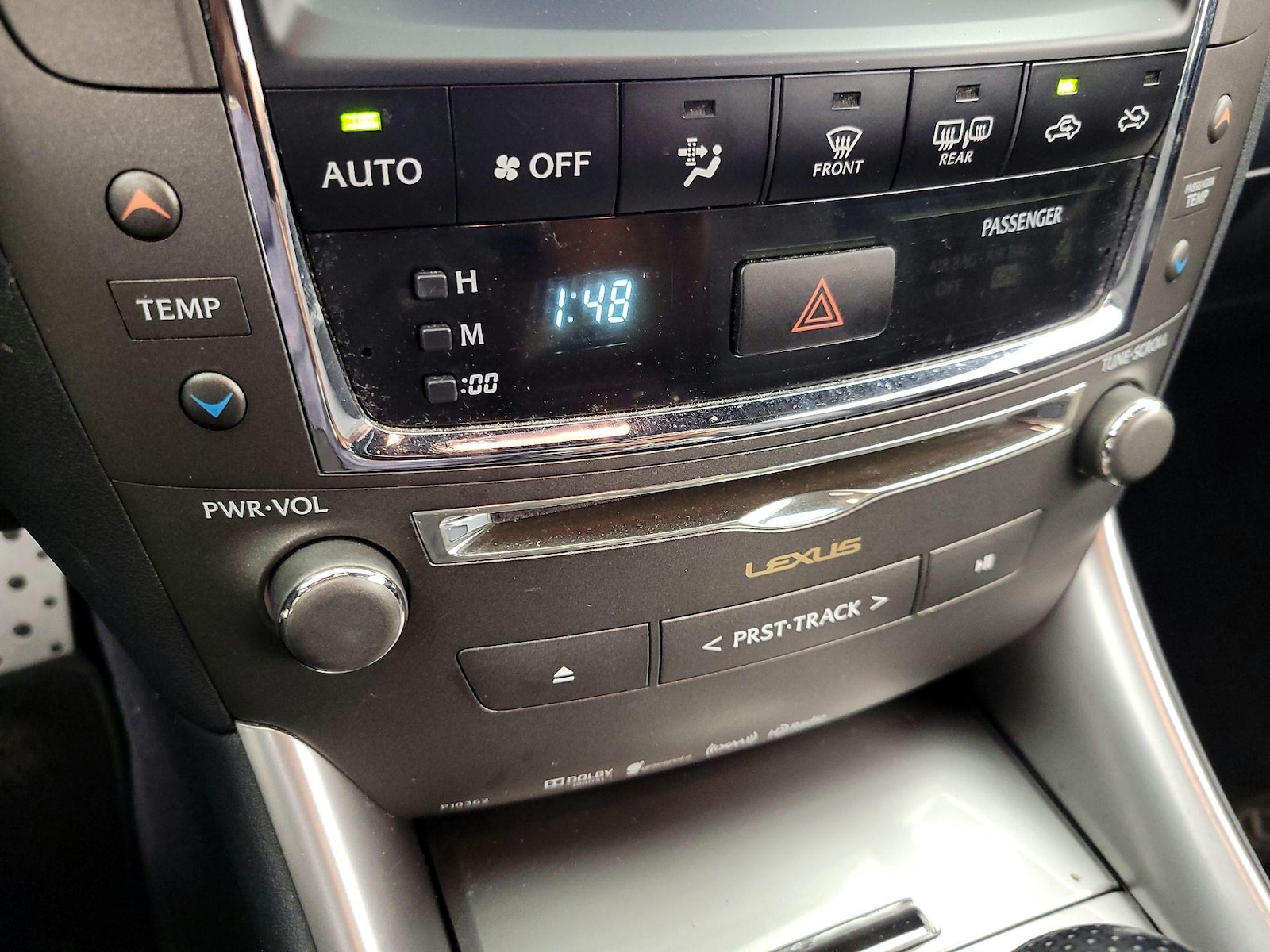 2015 Lexus IS 250 - Photo 18
