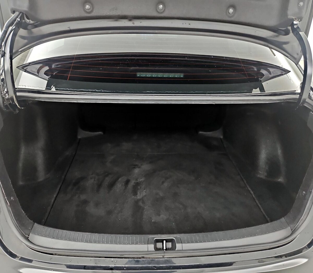 Trunk/Cargo (Seats Up)