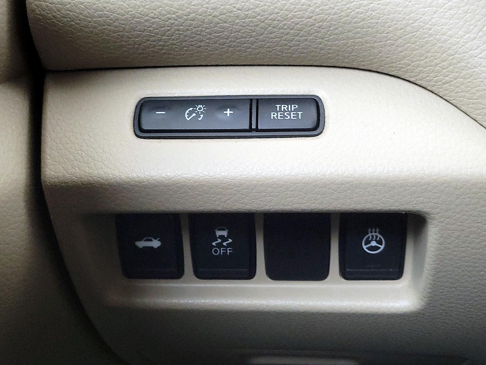 2017 Nissan Altima SL - Photo 14