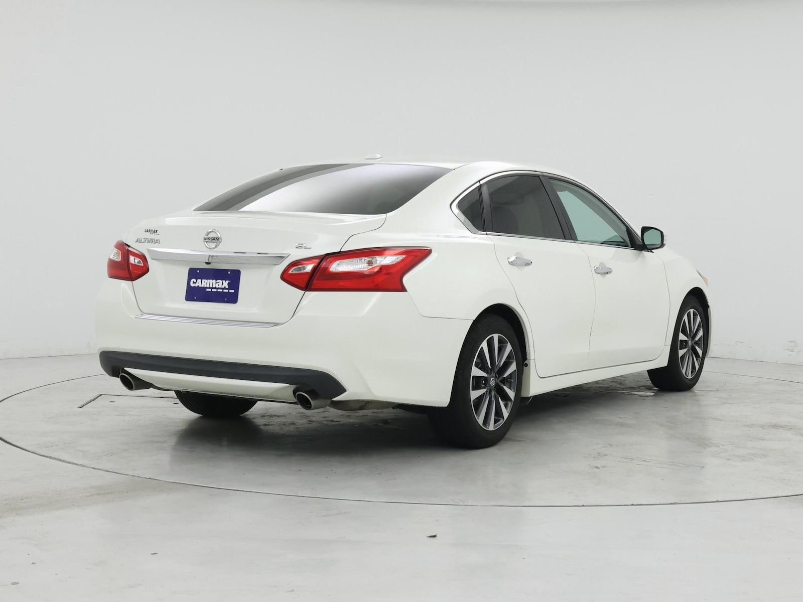 2017 Nissan Altima SL - Photo 9