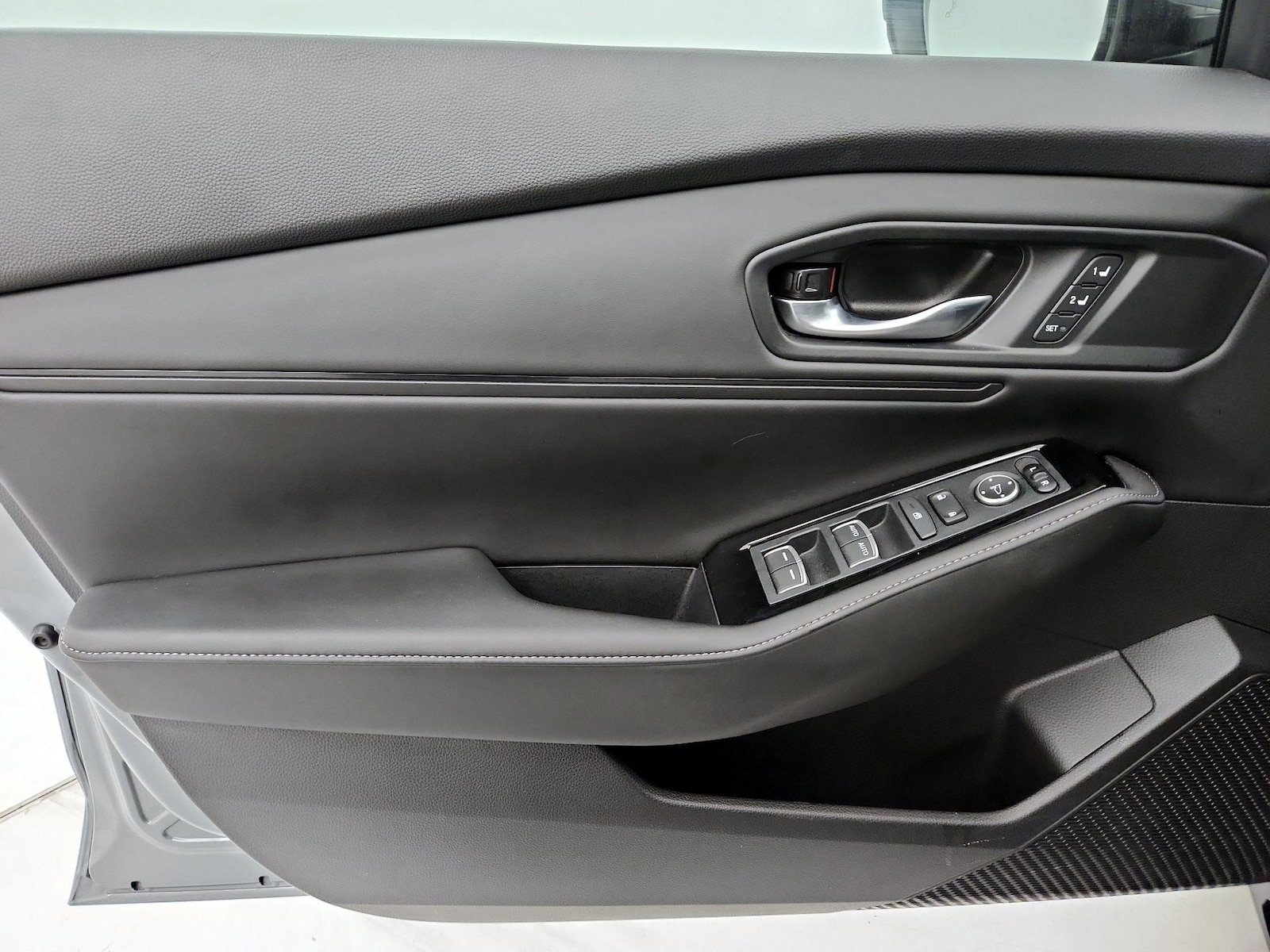 2023 Honda Accord Hybrid Touring - Photo 13