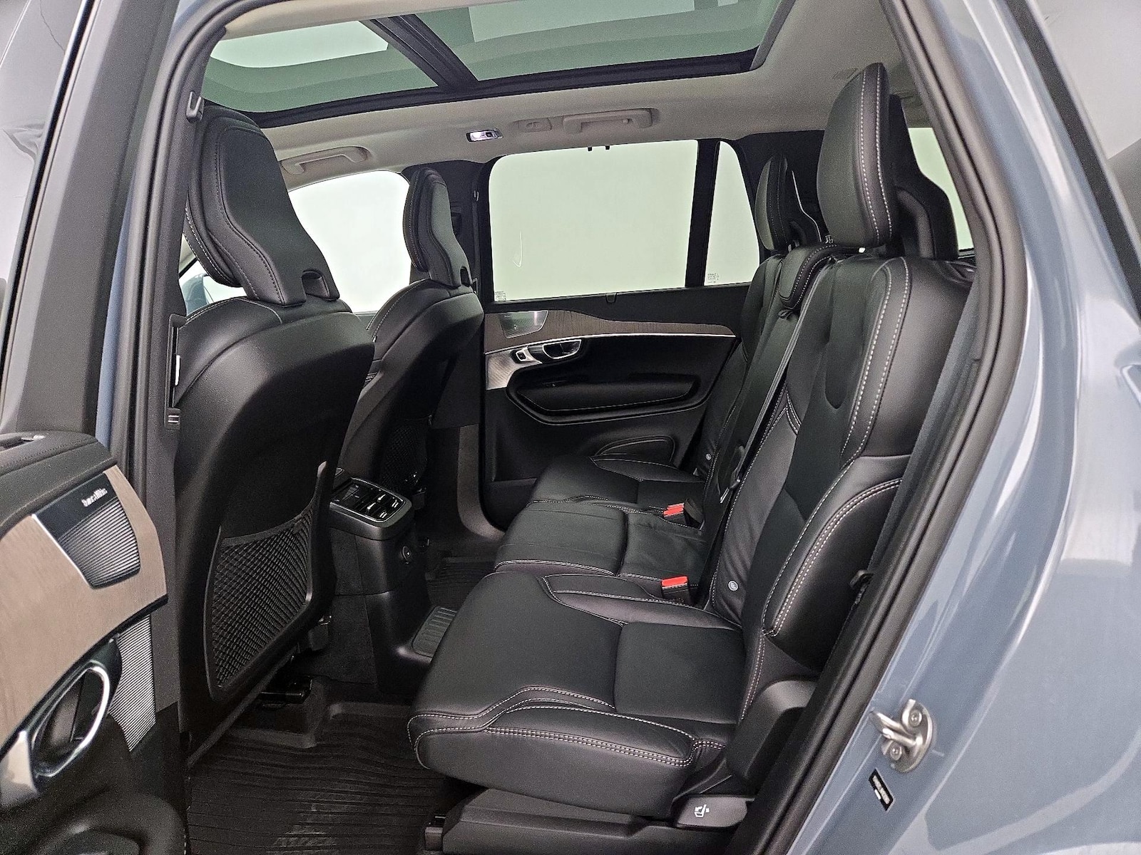 Rear Air Conditioning