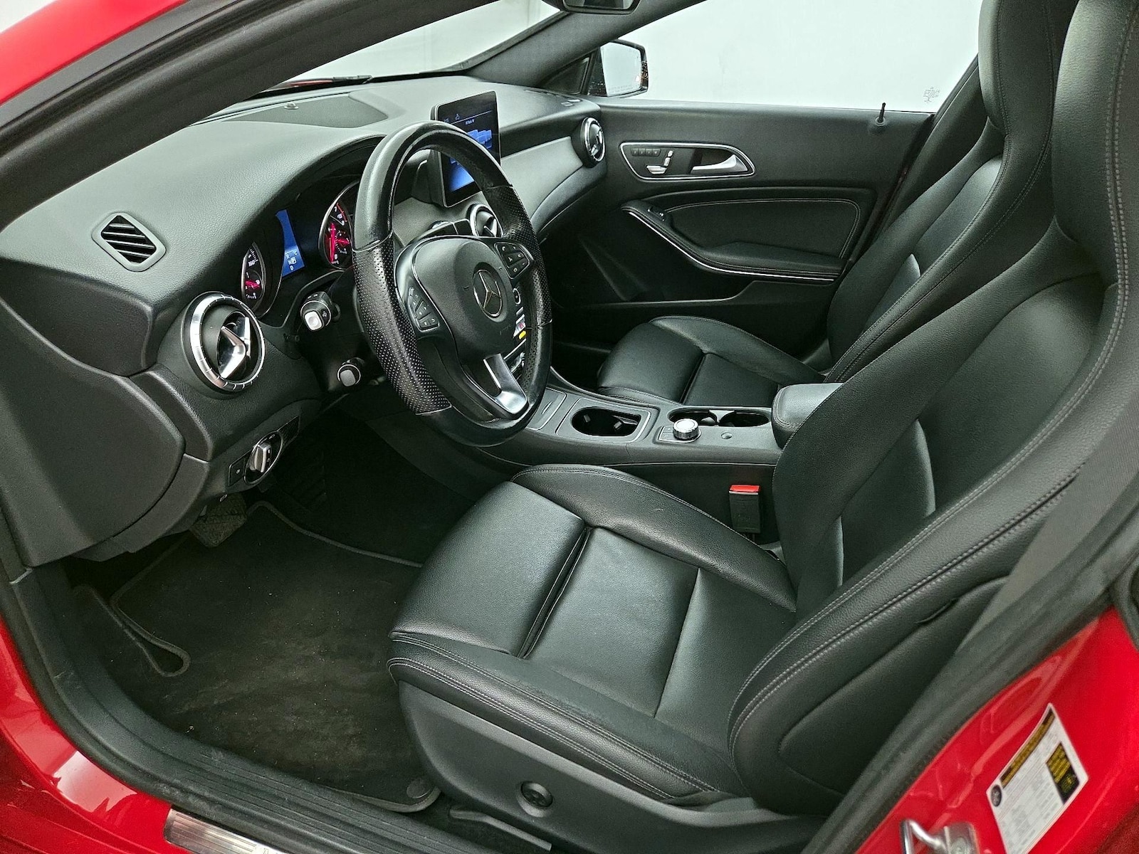 Power Seat(s) & Side Airbags