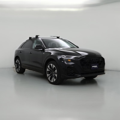 2025 Audi Q8 Premium Plus