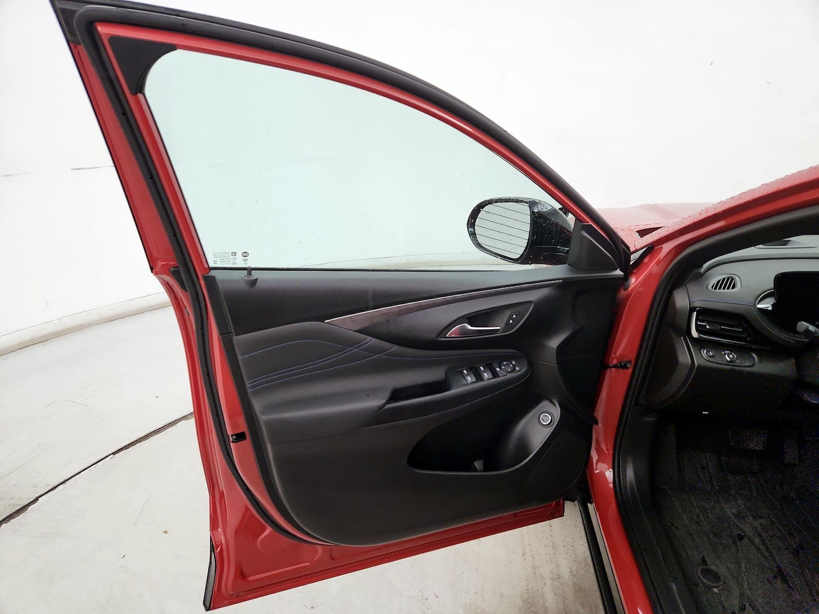 2024 Buick Envista Sport Touring - Photo 13