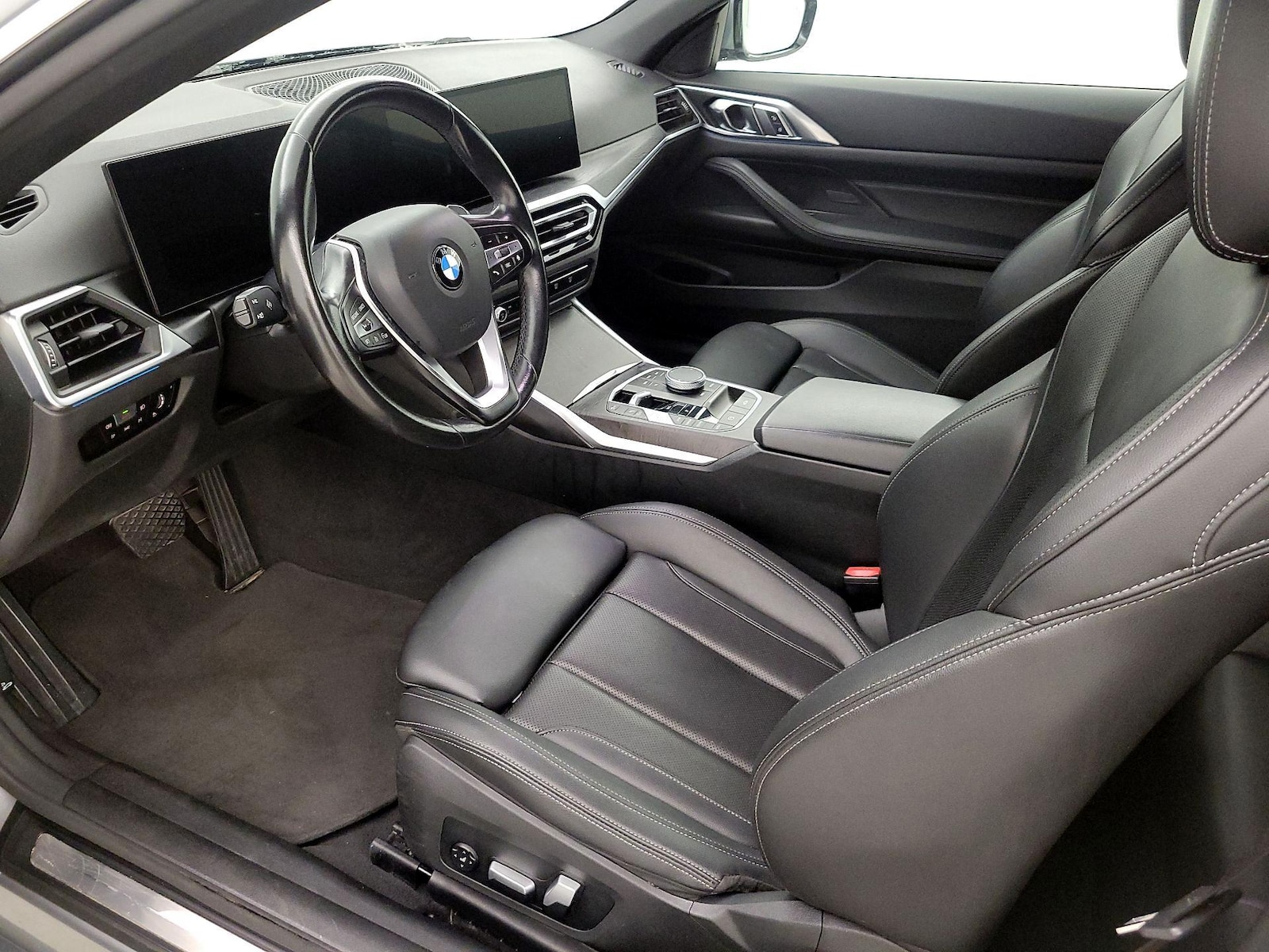 Power Seat(s) & Side Airbags