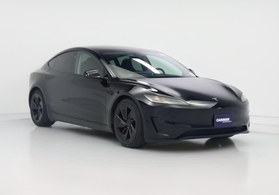2024 Tesla Model 3 Performance in Black — CarMax photo