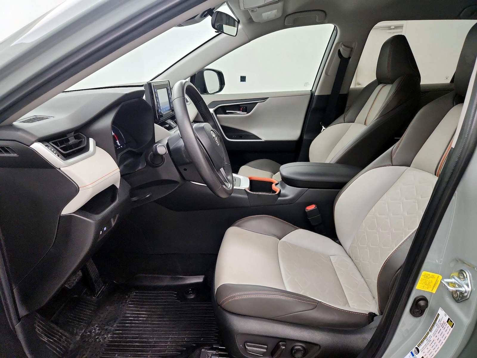 Power Seat(s) & Side Airbags