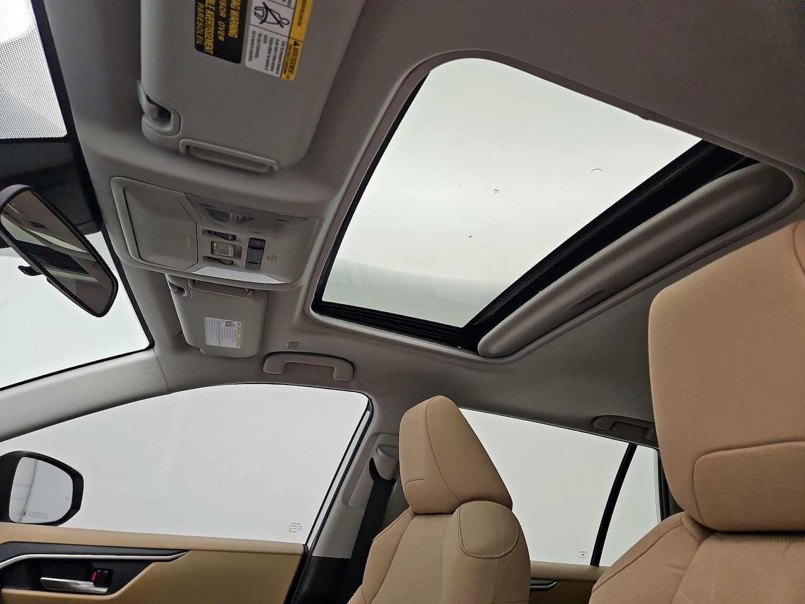 Sunroof(s) & Overhead Airbags