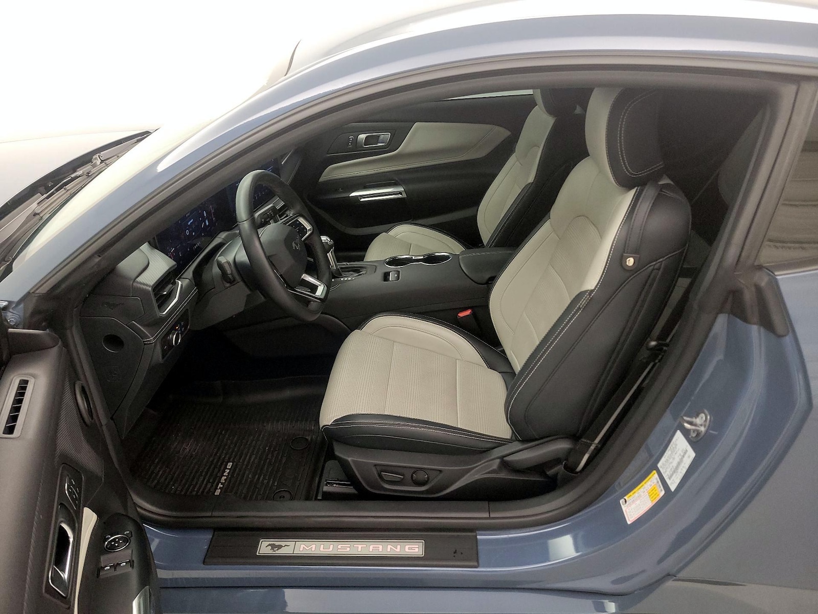 Front Seat Heaters & A/C Seat(s)