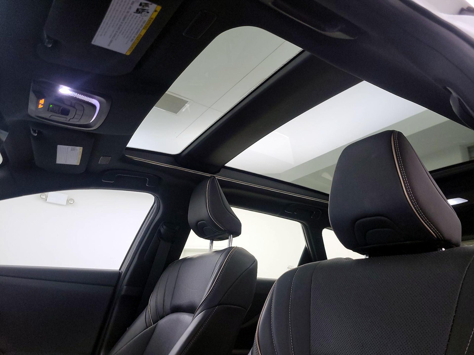 Skylight(s) & Overhead Airbags