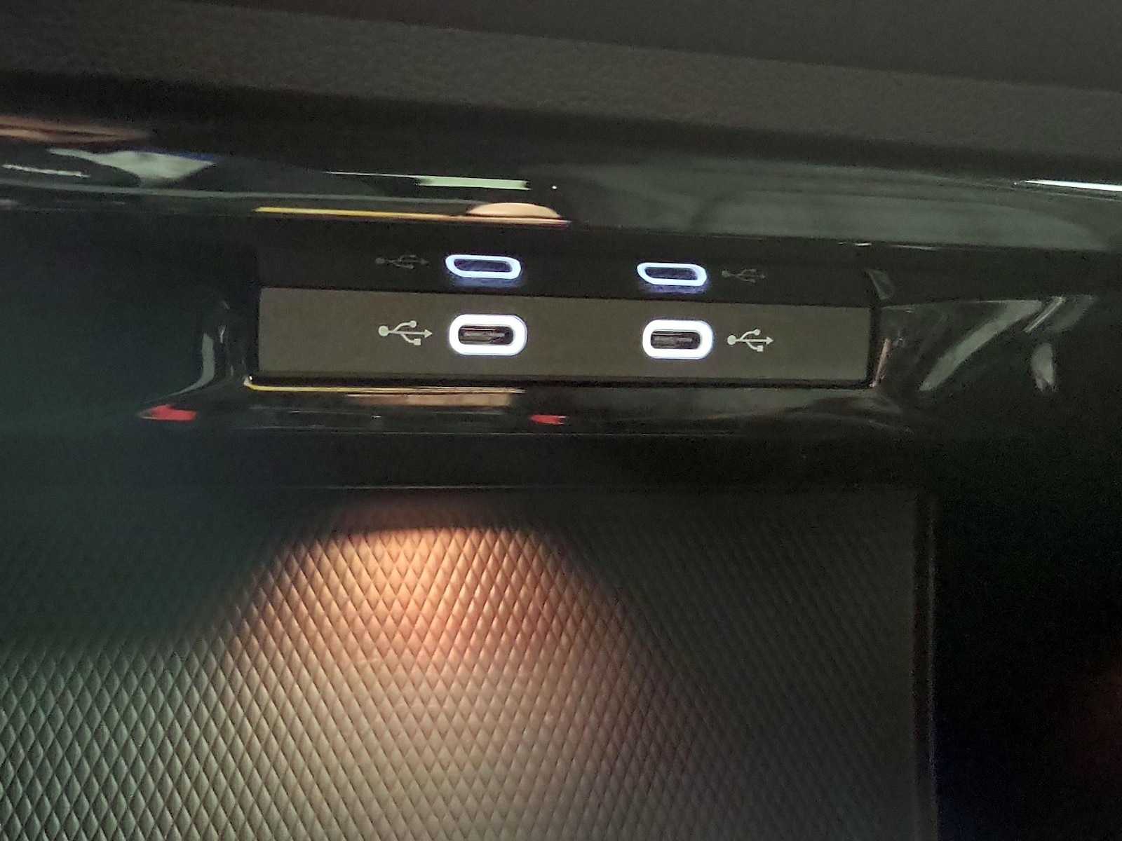 2024 Volkswagen Golf GTI S - Photo 19