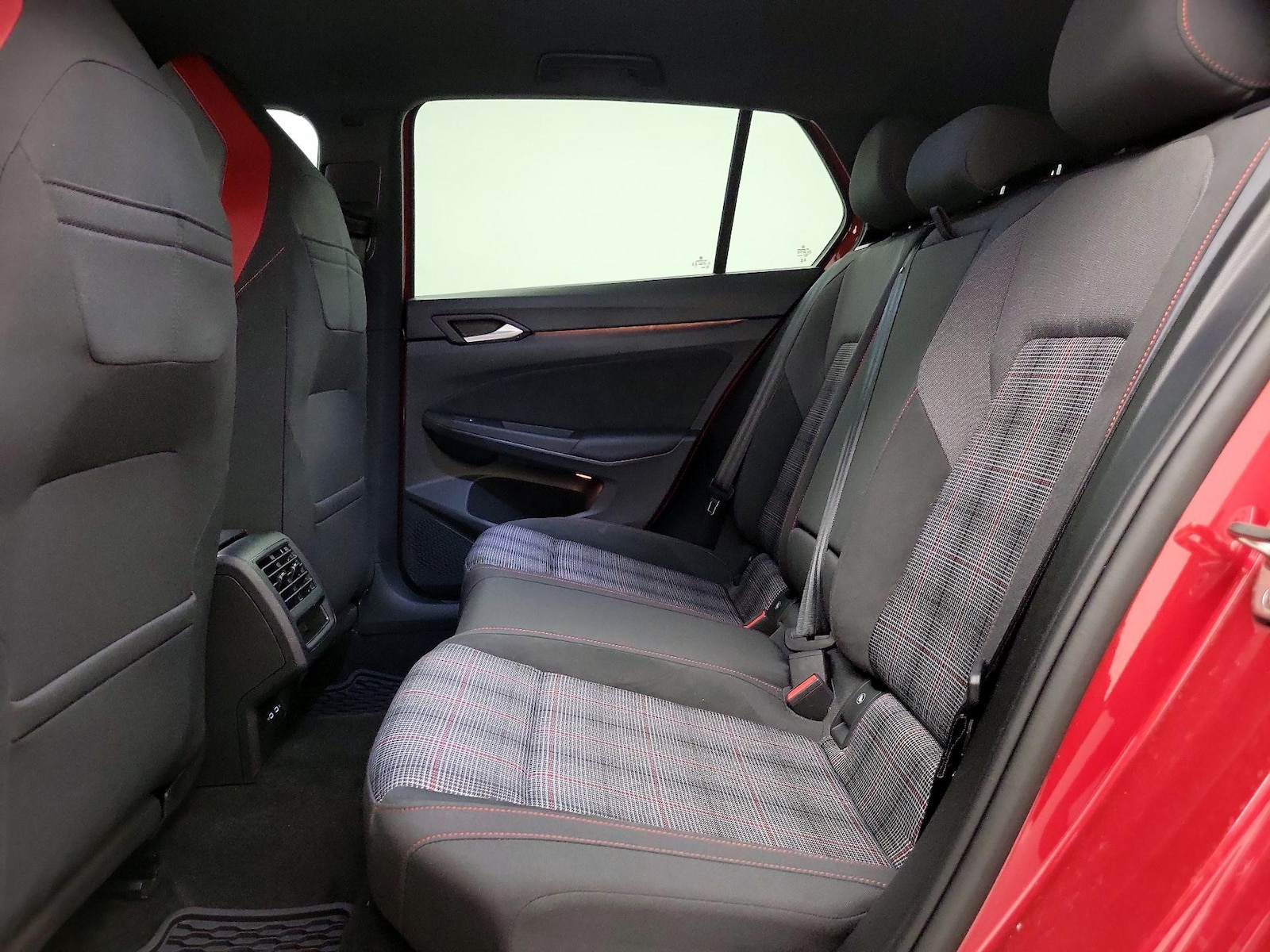 2024 Volkswagen Golf GTI S - Photo 20