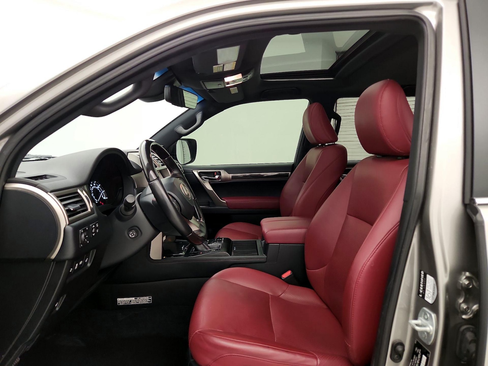 Sunroof(s) & Overhead Airbags