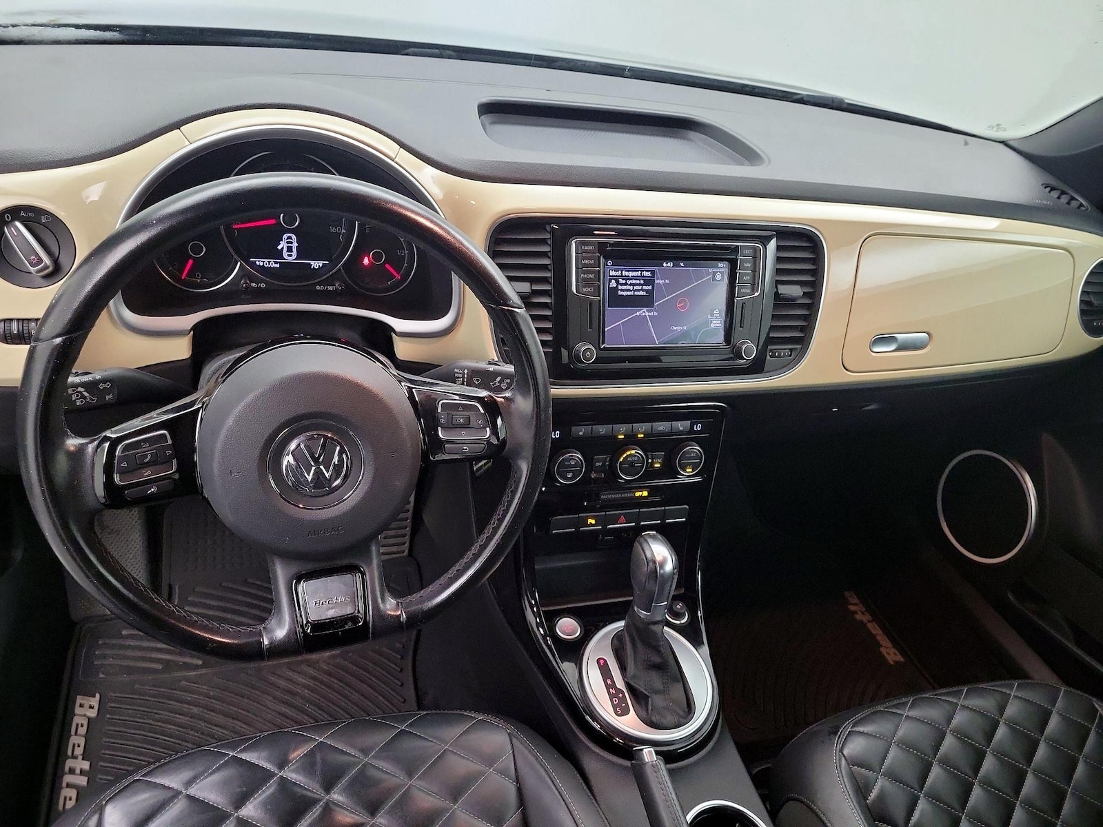 Apple CarPlay® & Android Auto™