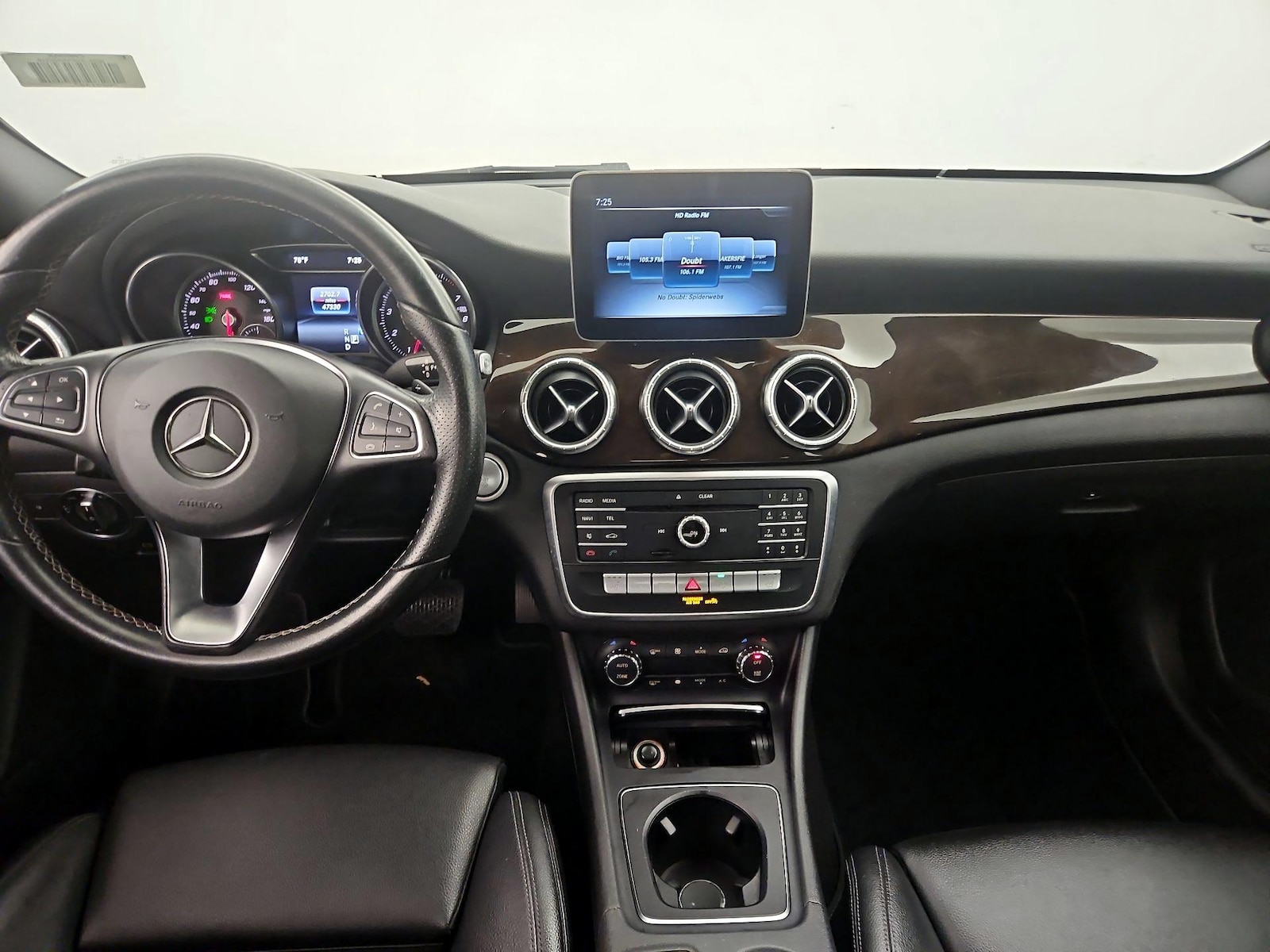 Apple CarPlay® & Android Auto™