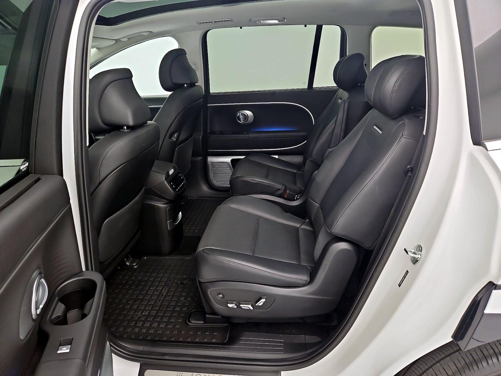 Rear Air Conditioning