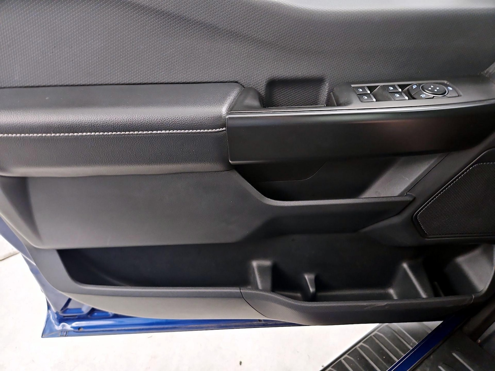 2024 Ford F-150 STX - Photo 13