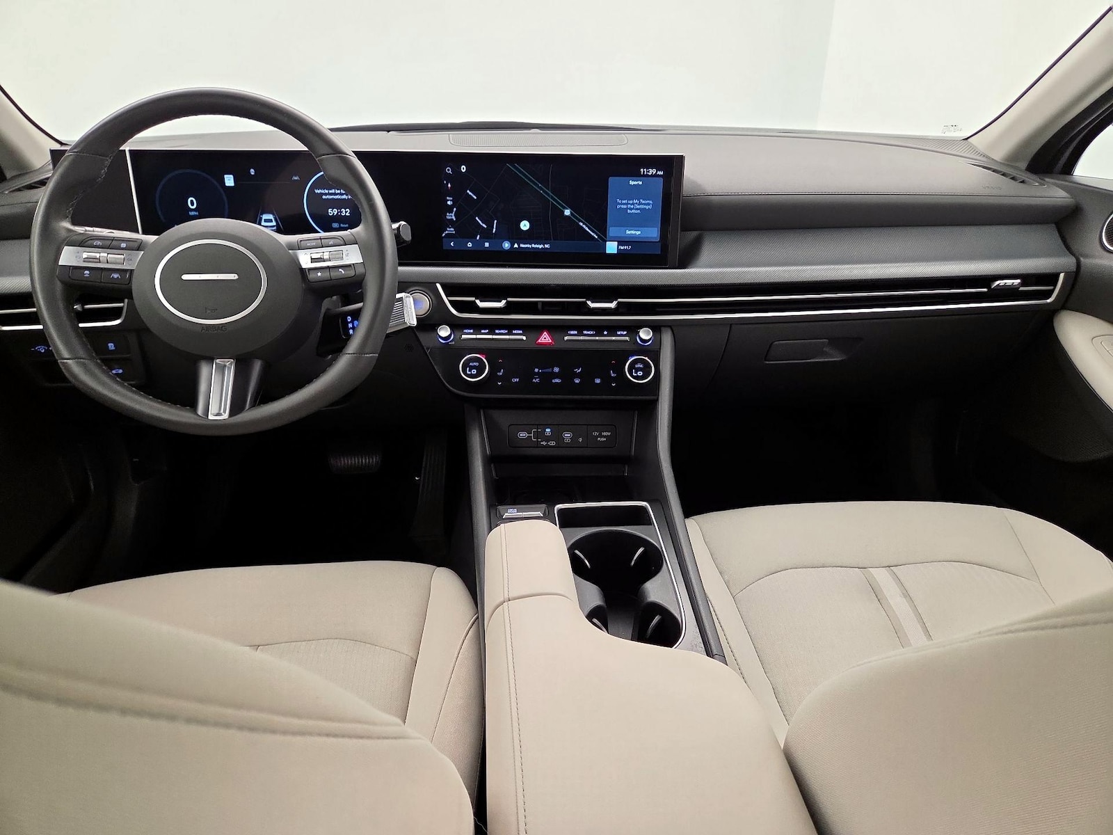 Apple CarPlay® & Android Auto™