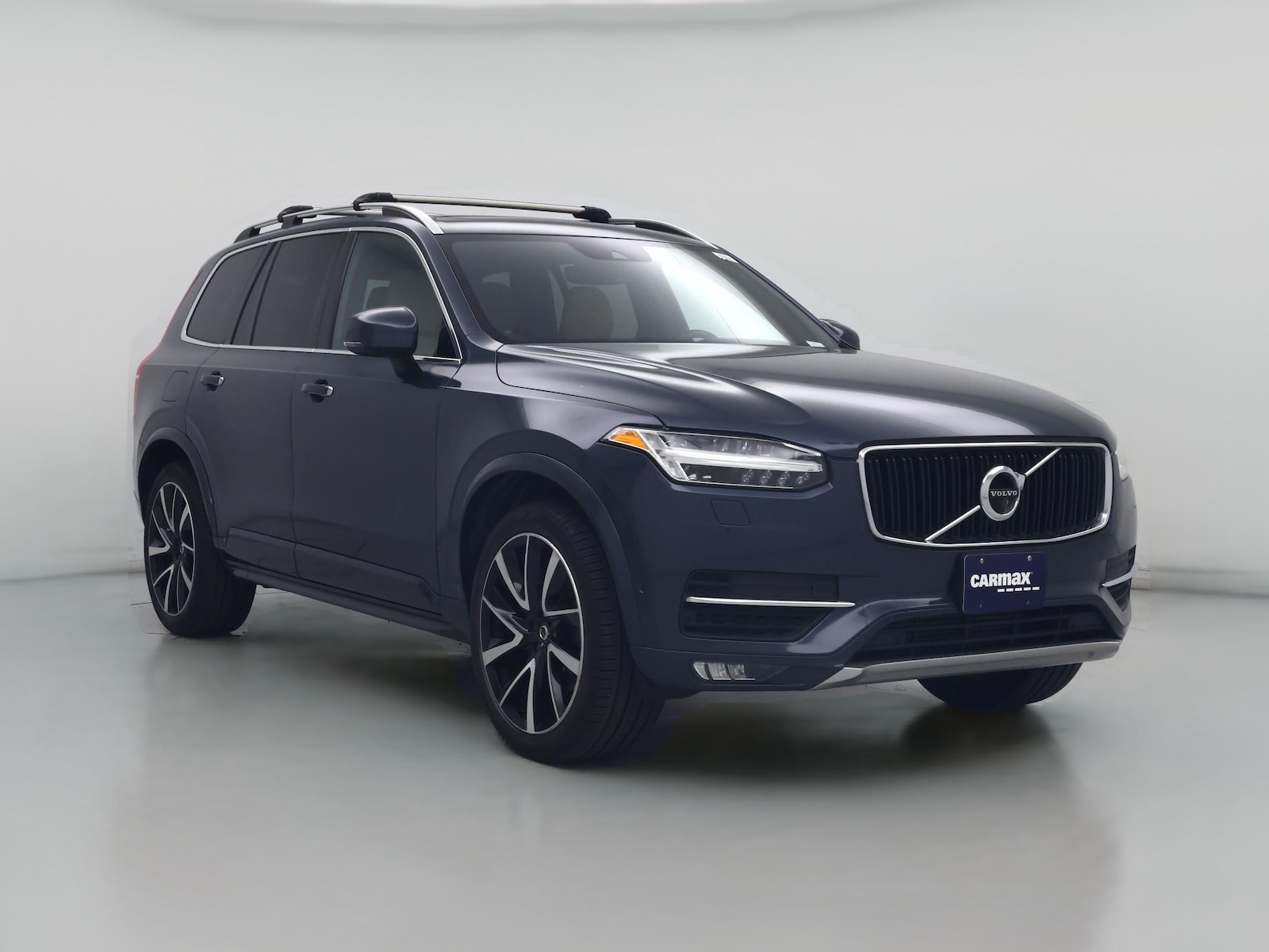2019 Volvo XC90 Momentum