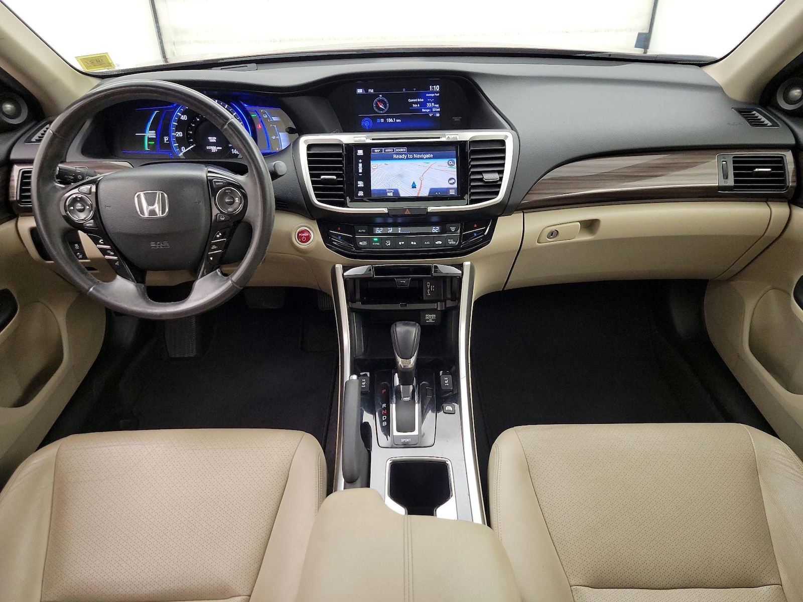 Apple CarPlay® & Android Auto™