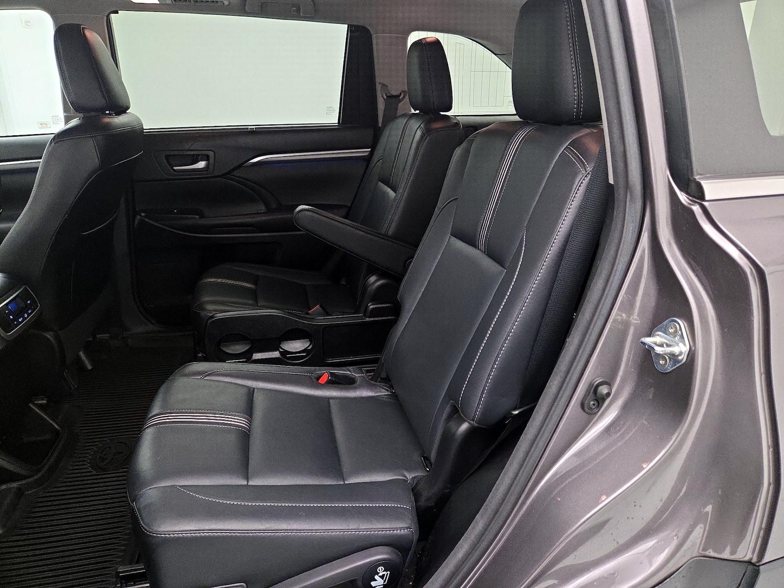 Rear Air Conditioning